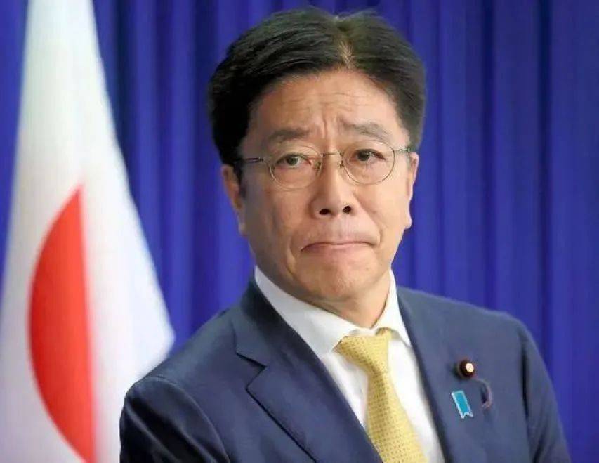 皇冠信用網开户
_中美谈判前夜皇冠信用網开户
，特朗普给出最大诚意，把中方“死对头”踢出局
