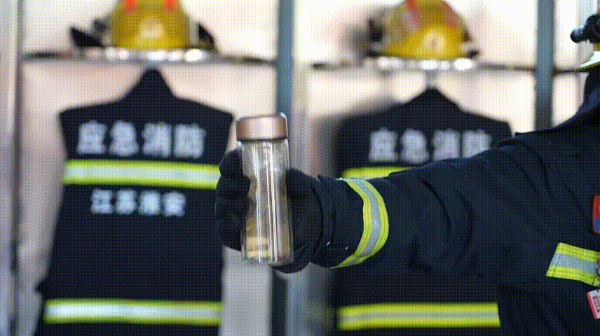 皇冠信用网注册_赶紧扔了皇冠信用网注册！这种保温杯正在悄悄“毒害”你→